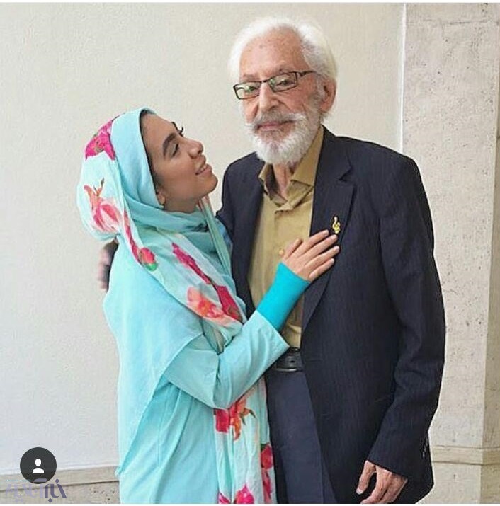 تصویری از جمشیدی مشایخی و نوه‌اش که میهمان خندوانه می‌شوند