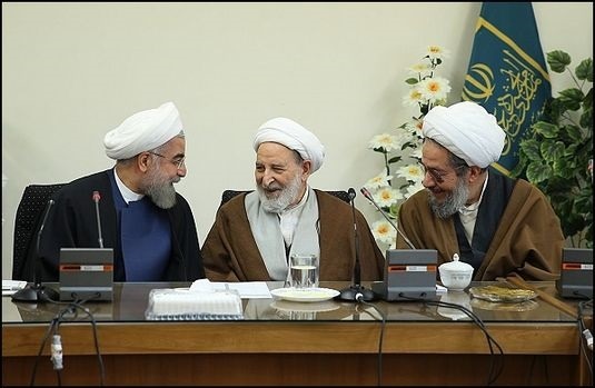 تلاش تندروها برای برداشتن مُهر و موم یک نامۀ «محرمانه»
