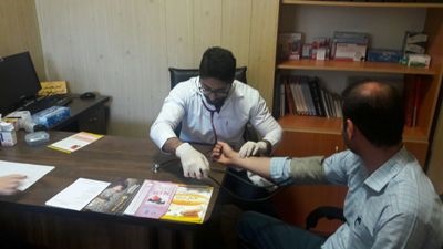 ویزیت رایگان شهروندان به مناسبت روز پزشک در ۵۵ محله شهر رشت ویزیت رایگان شهروندان به مناسبت روز پزشک در ۵۵ محله شهر رشت