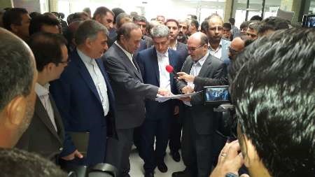 بهره‌برداری از10 طرح آموزشی در شهرکرد با حضور وزیر دارایی