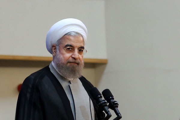 فیلم | روحانی: با وحدت و تحت هدایت رهبری در مسیر پیروزی گام برداریم