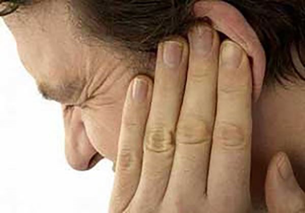 عواملی که باعث آسیب رسیدن به پرده گوش‌تان می‌شوند/هشدار پزشکان