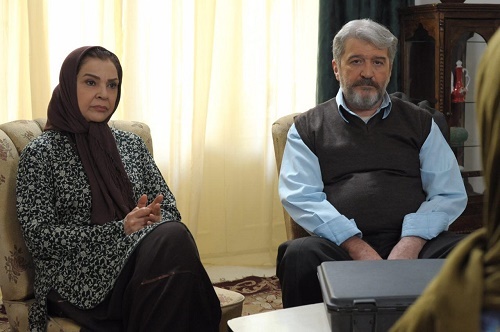 امید روحانی در جمع بازیگران فیلم فلورا سام 