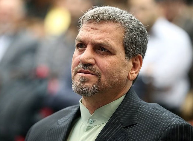 کواکبیان: شهردارها برای انتخابات اعضای شورای شهر پول تزریق می‌کنند، از تهران گرفته تا شهرهای دیگر!