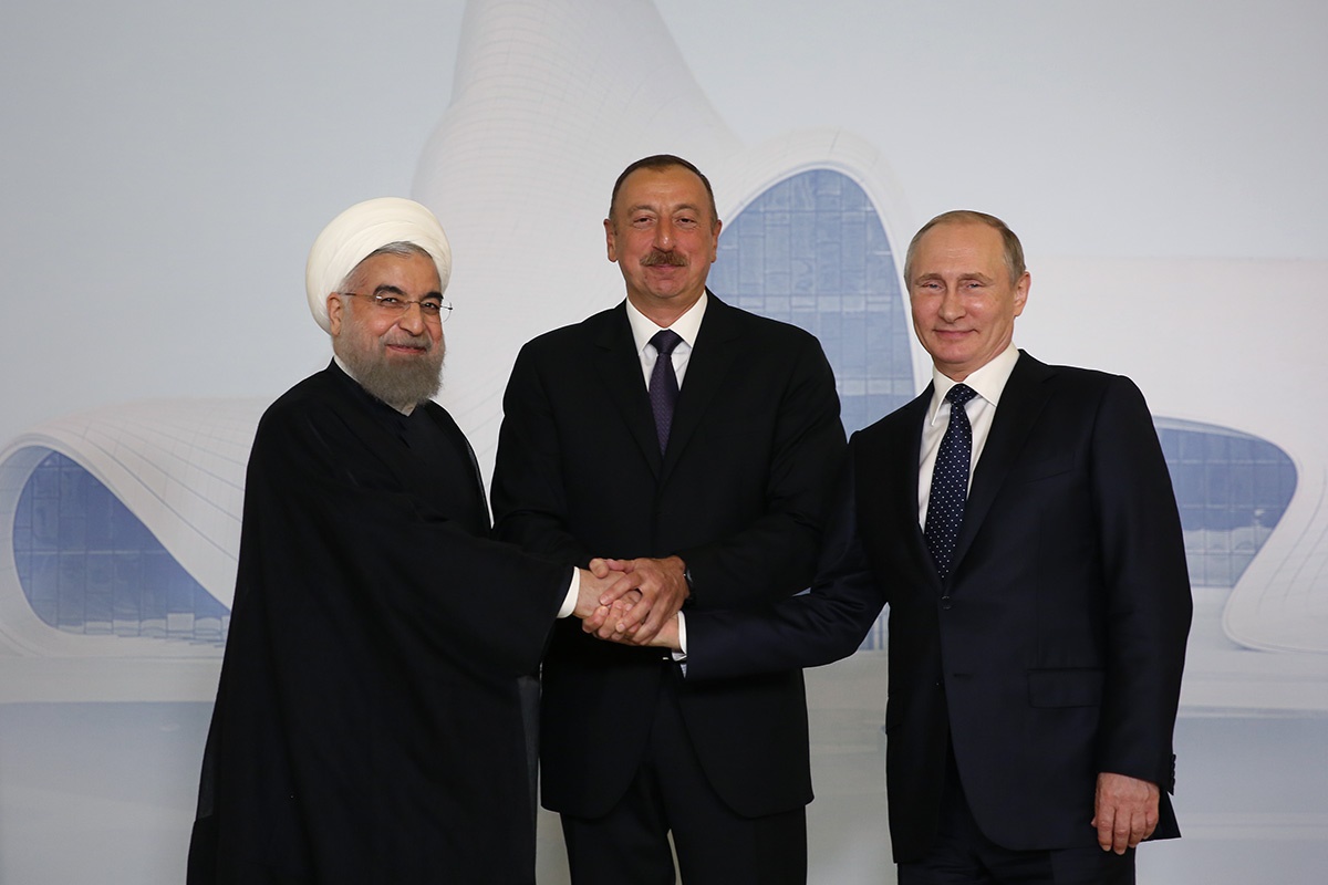 نزاویسیمایا: ایران، روسیه و آذربایجان محور تشکیل دادند