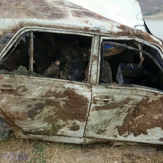 کشف خودرویی با ۳ جسد در سد «ستارخان» اهر 