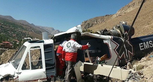 عکس | نخستین تصاویر سقوط هلی‌کوپتر اورژانس مازندران | یک کشته تا این لحظه