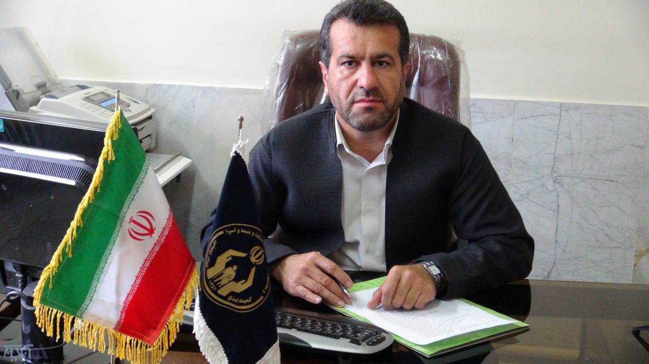 خیر پاوه ای ۳۱۱ میلیون ریال به دانش‌آموزان نیازمند کمک کرد