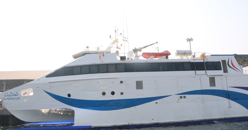 خط کشتیرانی مسافری و تجاری بندرعباس-بندرخصب عمان راه‌اندازی شد
