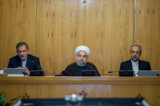 روحانی: دولت و نظام هرگز از خون شهیدان منا نخواهند گذشت