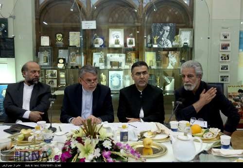 صالحی‌امیری: برای بقای جامعه به گسترش سینما نیاز داریم