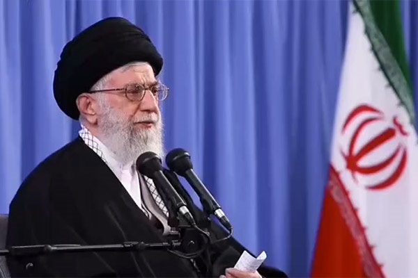 رهبر انقلاب: دشمن به محدود کردن ایران بعد از برجام فکر می‌کند؛ به خیالشان ... 