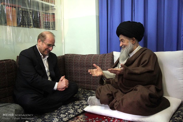 شهردار تهران امروز برای دیدار با مراجع تقلید به قم سفر کرد