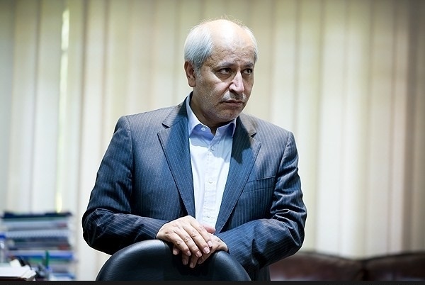 نیلی: بنیه اقتصادی خانوار ضعیف شده است