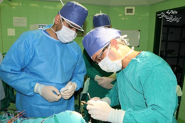 جراحی ونتریکولوستومی اندوسکوپیک بطن سوم (ETV ) در بیمار مبتلا به هیدروسفالی با فشار نرمال( NPH ) 