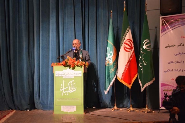 استاندار زنجان تاکید کرد؛ زنجان، الگویی برای شناساندن ابعاد شخصیتی حضرت زینب (س)