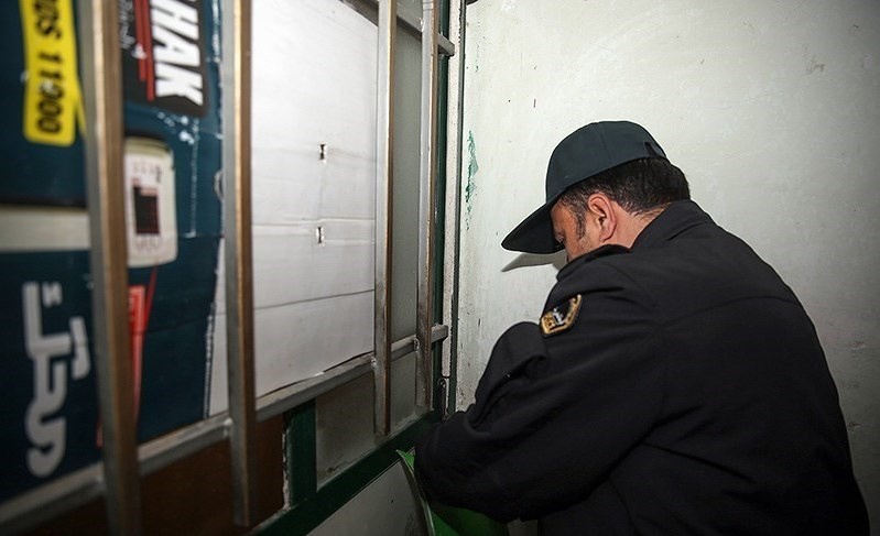 تصاویر | دستگیری فروشندگان زن و مرد مواد مخدر در مشهد