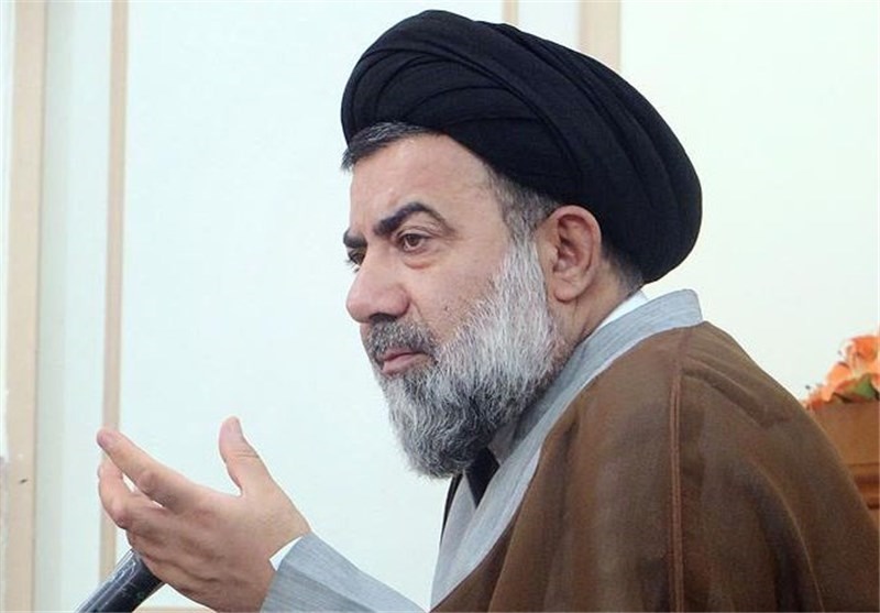 امام‌جمعه خرم‌آباد: آسیبی که سوء مدیریت به کشور وارد کرد بیش از تحریم‌ها بود