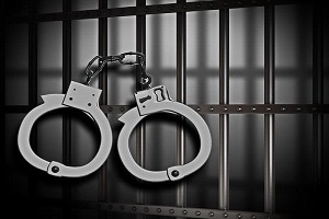 بازداشت عضو شورای شهر هشتگرد به دلیل اتهامات مالی