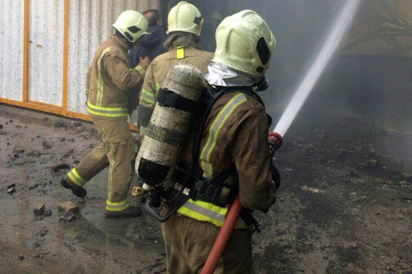 آتش‌سوزی بیمارستان خیریه سیدالشهدا مهار شد/ اعزام ۲۷ بیمار به مراکز درمانی