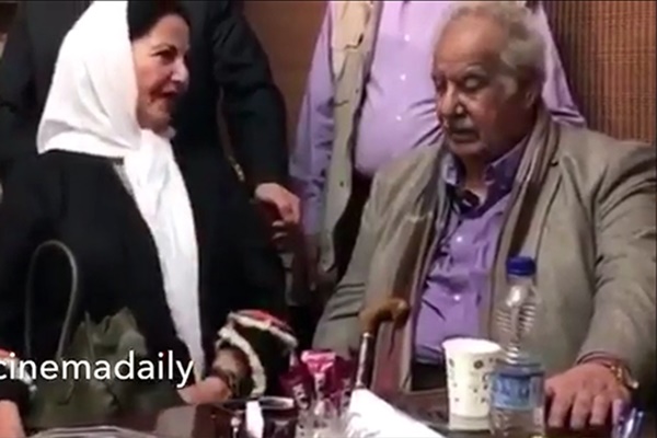 فیلم | شوخی ناصر ملک‌مطیعی با شایعه درگذشتش | چند روزی بعد از فوت خدمتتان رسیدم!