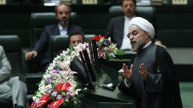روحانی: برای معرفی وزیر علوم تعامل کردم نه معامله