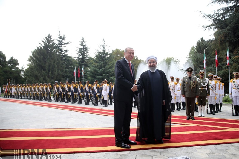 تصاویر | استقبال رسمی روحانی از اردوغان