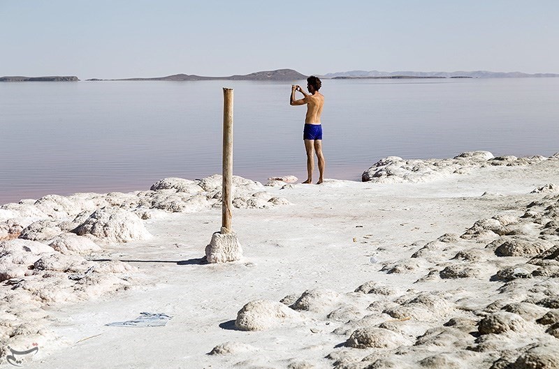 تصاویری از اوضاع این روزهای دریاچه ارومیه