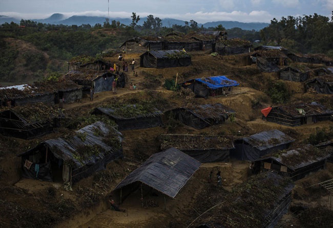تصاویری دردناک از آوارگی مسلمانان میانمار