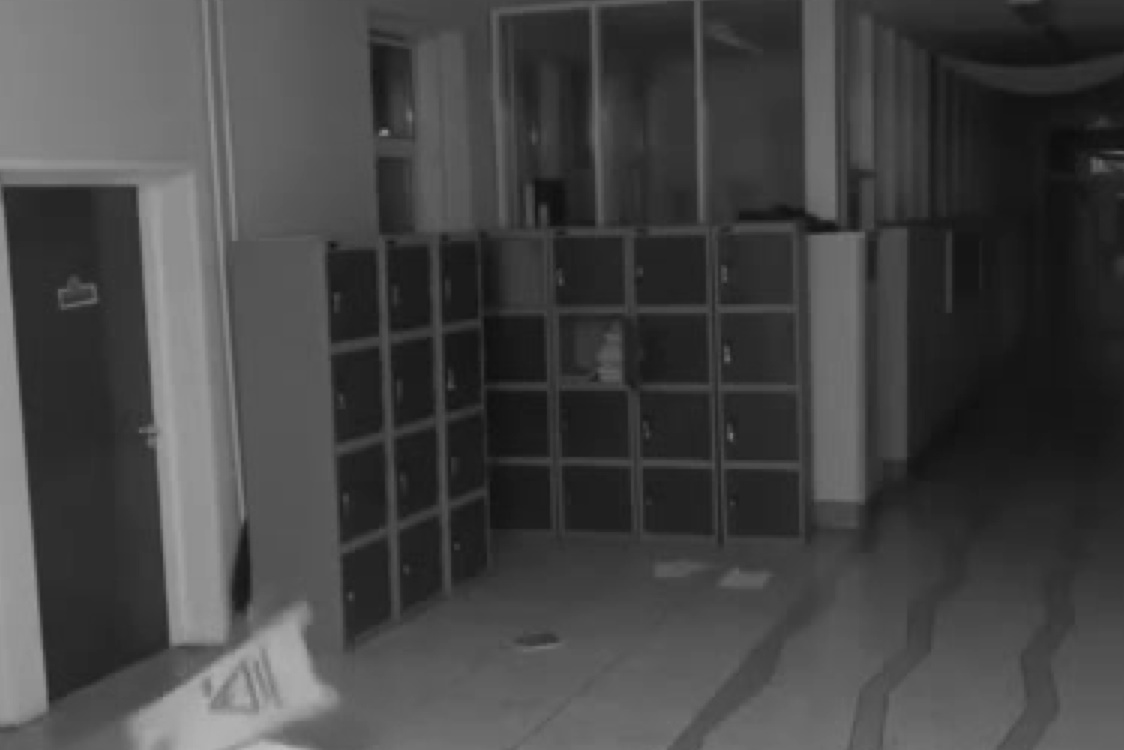 فیلم | تصاویری که دوربین مداربسته یک مدرسه از ارواح به ثبت رساند!