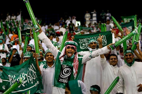  عربستان و امارات: نه در ایران بازی می‌کنیم نه در قطر