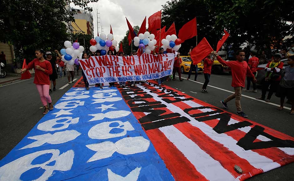 تصاویر | سرکوب مخالفان ترامپ در فیلیپین با آب پرفشار