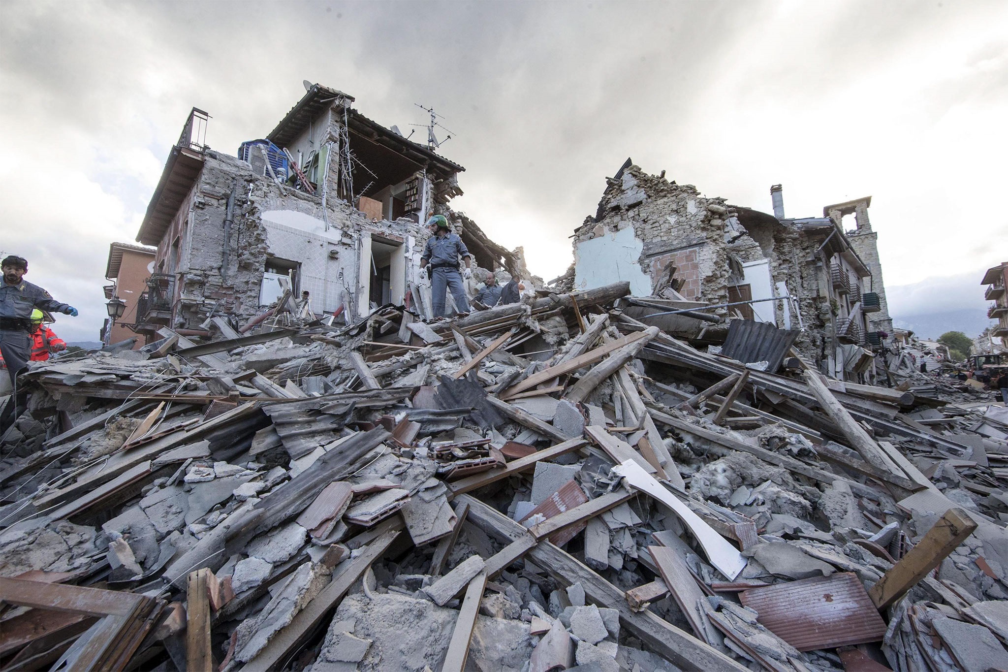 زلزله ویران‌کننده؛ به نفع اقتصاد یا ضرر؟