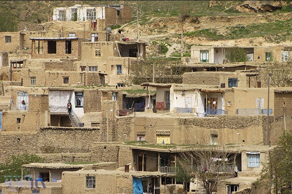 واحدهای روستایی پل‌دختر و کوهدشت نامقاومند / یک زنگ خطر برای خانه‌های خشتی