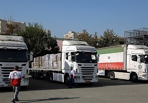 اعزام 70 کامیون حامل کمک‌های مردم البرز به مناطق زلزله‌زده