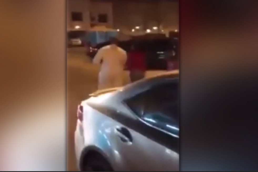 فیلم | حمله به یک دختر جوان در کویت که سوژه رسانه شد