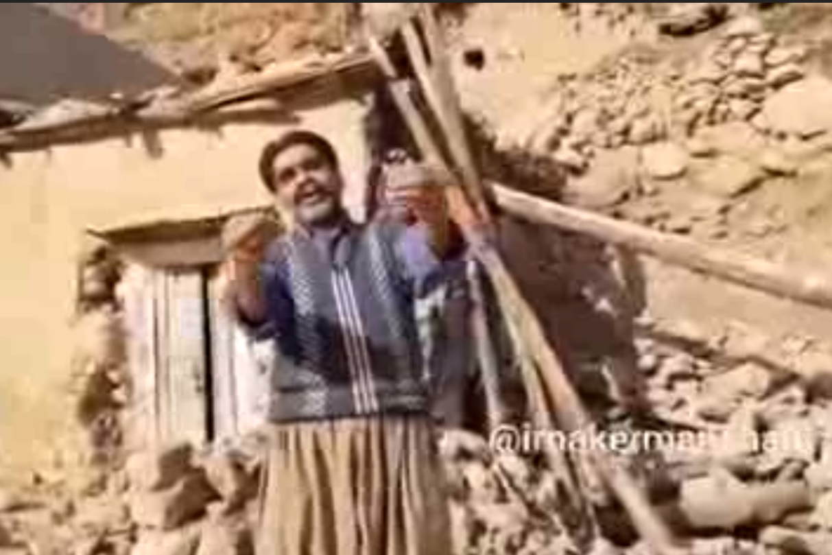فیلم | درخواست یک زلزله‌زده از رهبرانقلاب و مسئولین: محض رضای خدا ما را نجات دهید