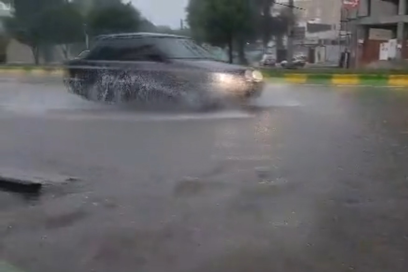 فیلم | آب‌گرفتگی خیابان‌های بوشهر پس از بارندگی شدید