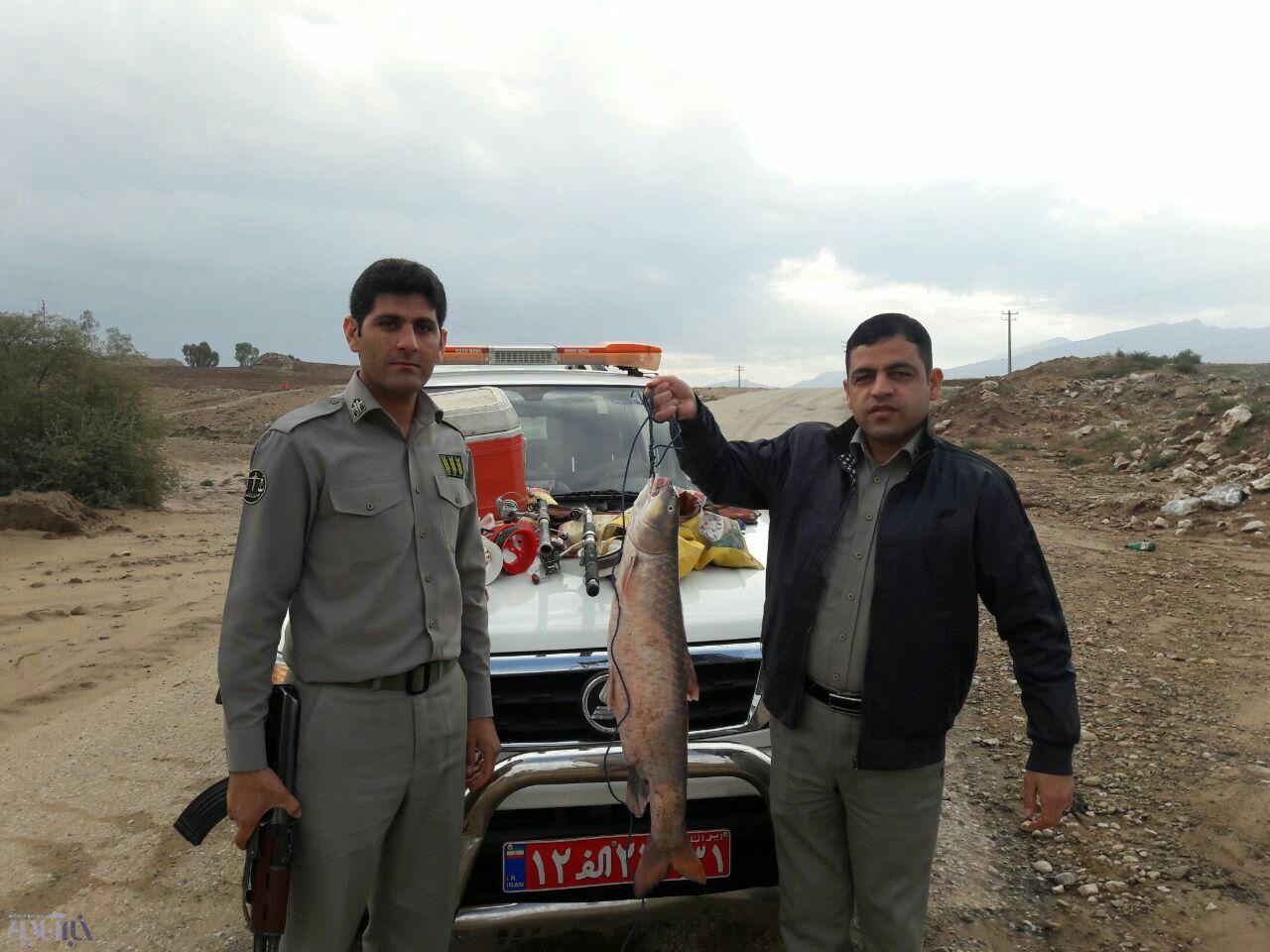 دستگیری صیادان متخلف درشهرستان پلدختر
