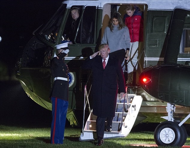 تصاویر | بازگشت ترامپ به کاخ سفید بعد از تعطیلات ۵ روزه