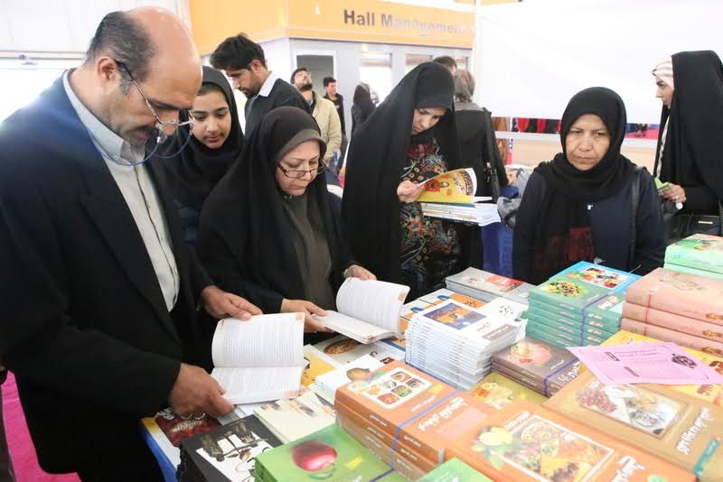 پایان نمایشگاه شیراز با فروش چهار میلیارد و ۵۸۰ میلیون تومان کتاب‎