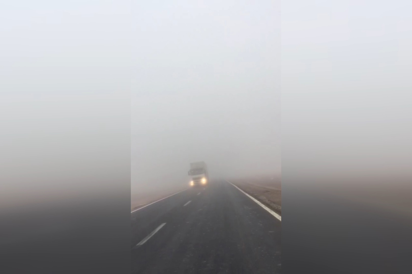 فیلم | مه غلیظی که برق آبادان را قطع کرد