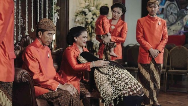 تصاویر | جشن ازدواج تنها دختر رئیس‌جمهور اندونزی در خیابان‌های جاوه!