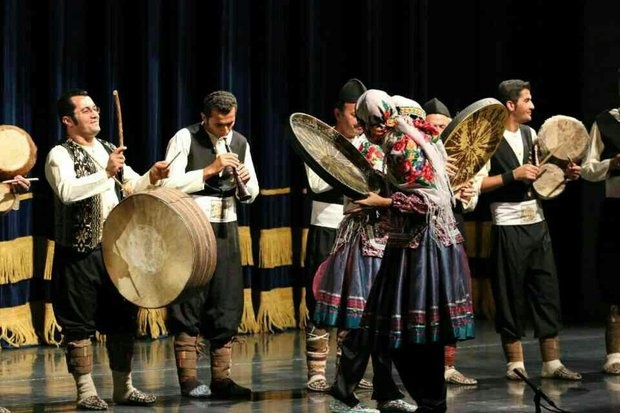وقتی سرانه گوش دادن به موسیقی در کشور از سرانه مطالعه بالاتر است