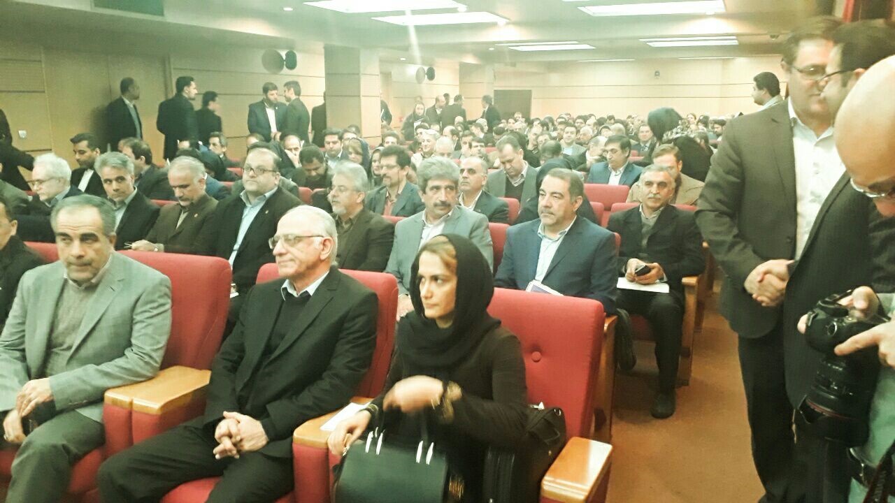 استان سمنان موفق به کسب رتبه برتر در ششمین جشنواره پژوهش و فناوری صنعت ، معدن و تجارت شد 