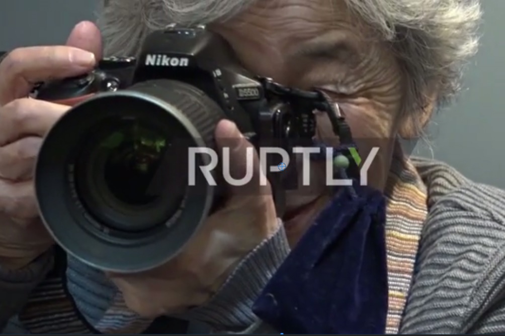 فیلم | نمایشگاه سلفی‌های پیرزن ۸۹ ساله در ژاپن