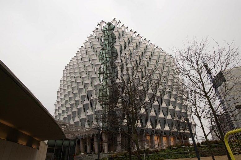 تصاویر | پرهزینه‌ترین سفارتخانه جهان‎ که در لندن ساخته شد