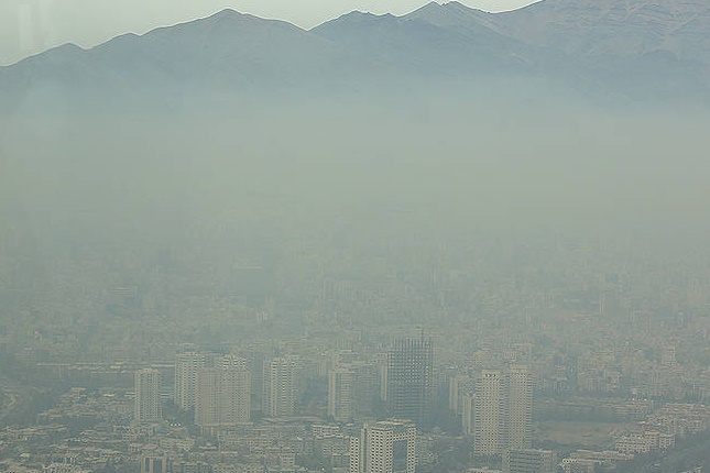 فیلم | آلودگی نفس تهران را گرفت | گلایه مردم مقابل دوربین شبکه روس 