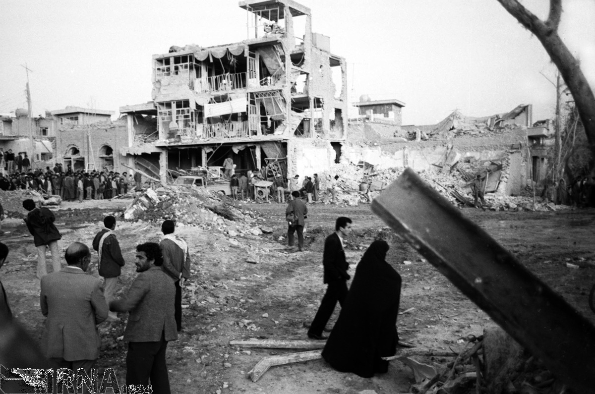 تصاویر | ۳۵ سال گذشت؛ حمله موشکی رژیم بعث به مناطق مسکونی دزفول