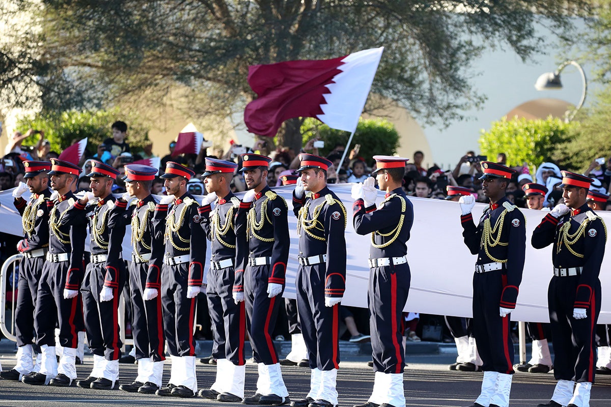 National day. Армия Катара. Qatar National Day. Государство Катар армия. Катар армия марширует.